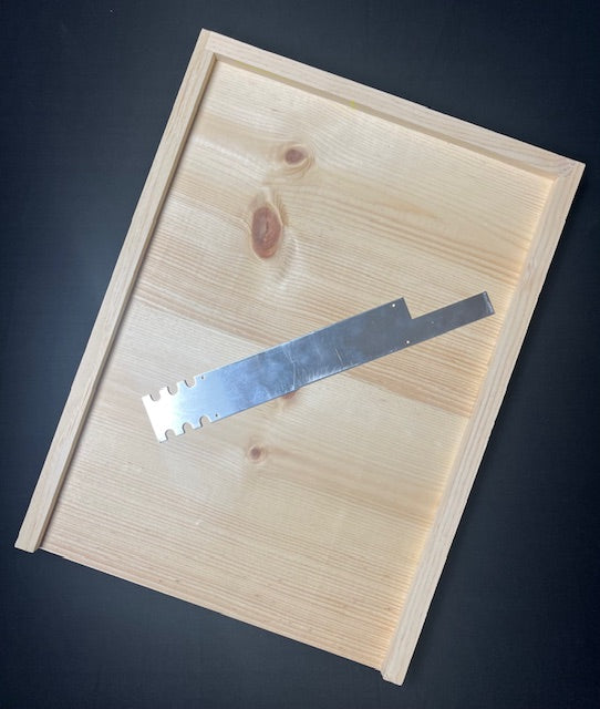 Solid Wood Bottom Board (8 Frame, 10 Frame, or 5-Frame Nuc), OPTIONAL Wax Dipped