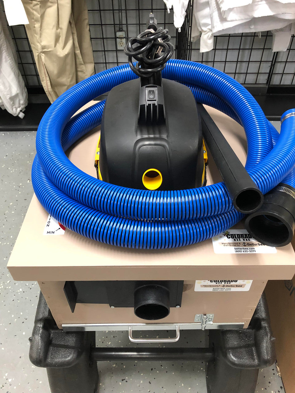 Complete Colorado Bee Vac