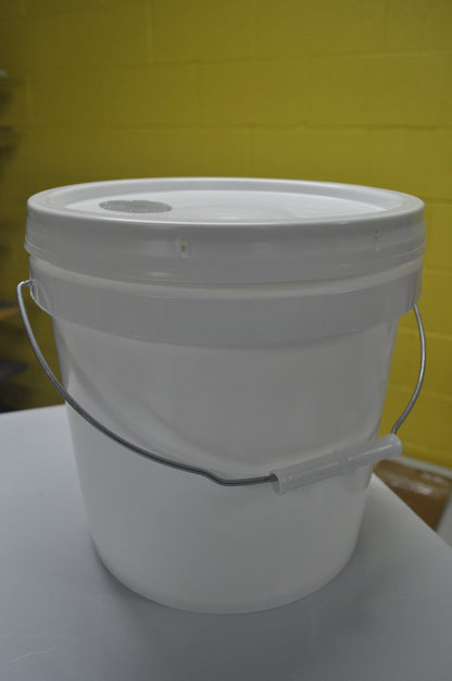 Feeder:  Internal Pail, 2 Gallon