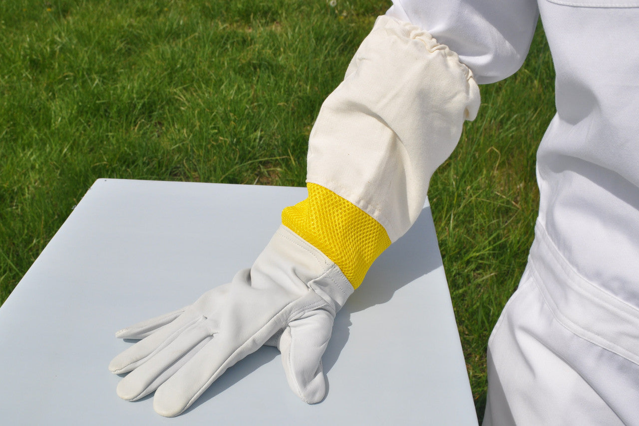 Goatskin Gloves with Vent, Children and Youth Sizes