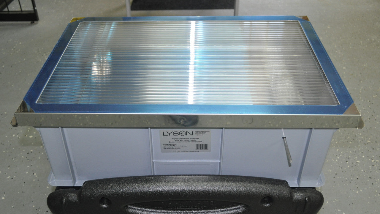 Lyson, Small Solar Wax Melter